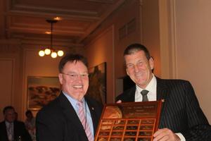 AAK Australia's general manager Peter Brazel (left) with the Hon Jeffrey Kennett AC.